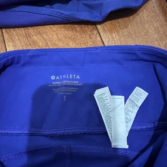 Athleta Vibrant Purple Activewear Set - Picture 3 of 9